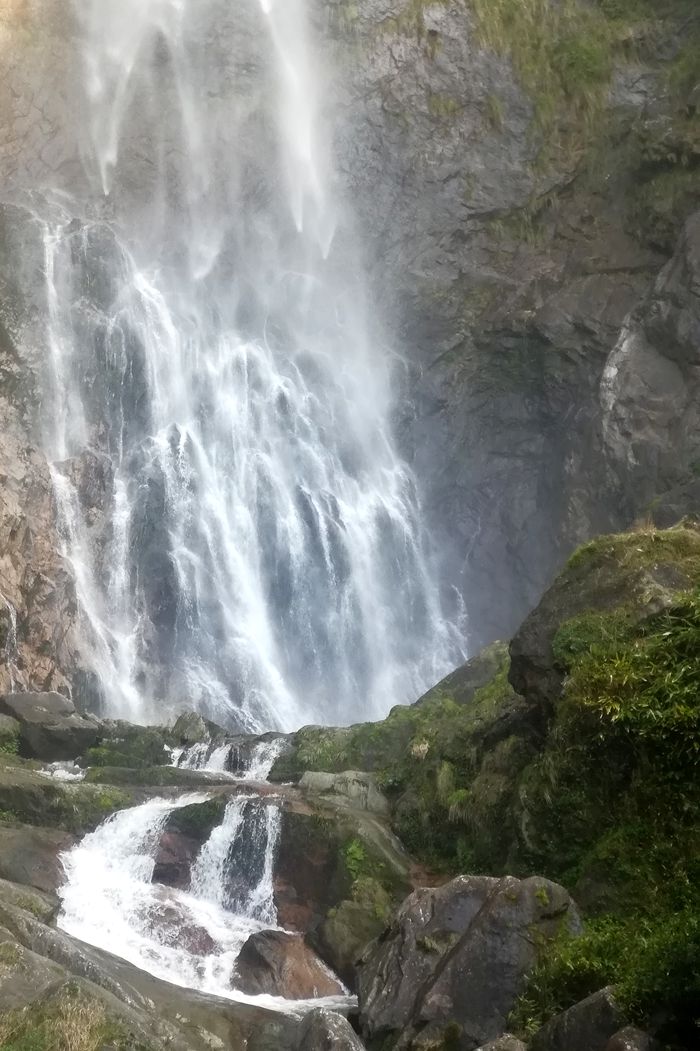 天泉水韵
