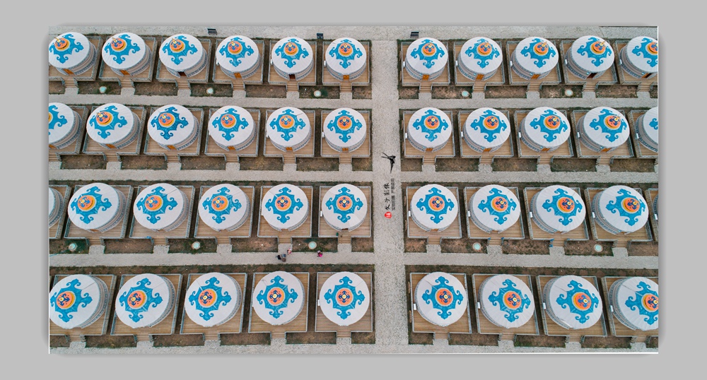 内蒙包头达茂旗蒙古包群