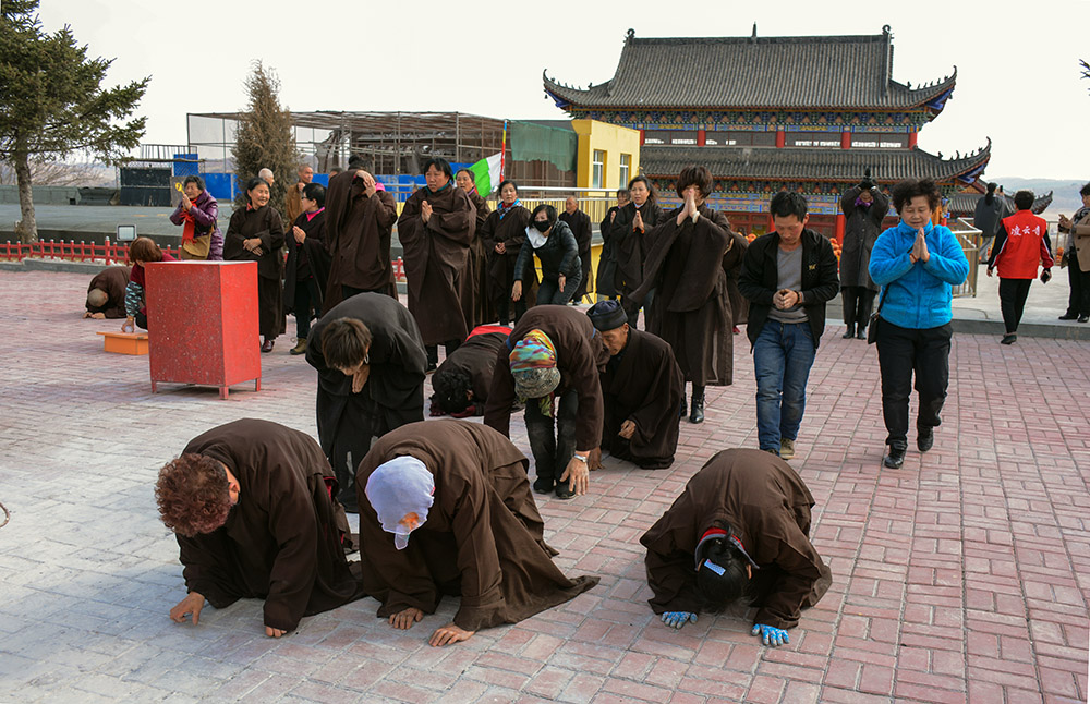 叩拜