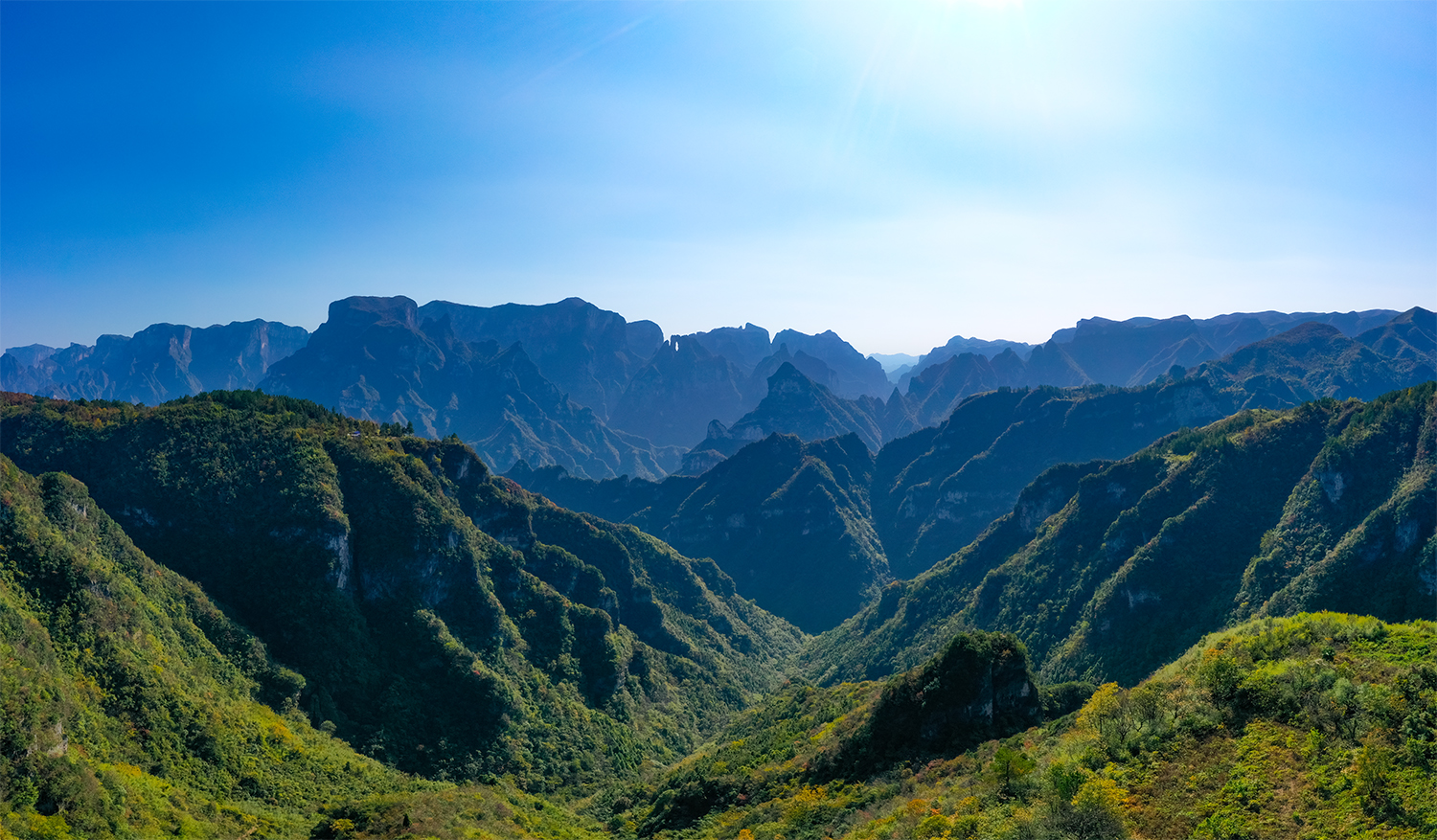 纵山骏岭二天门