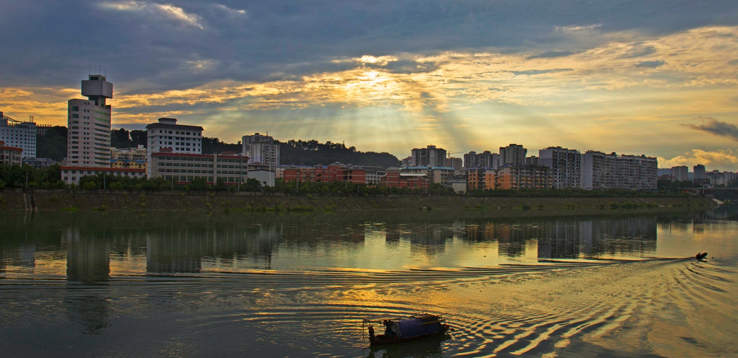南庄夕照