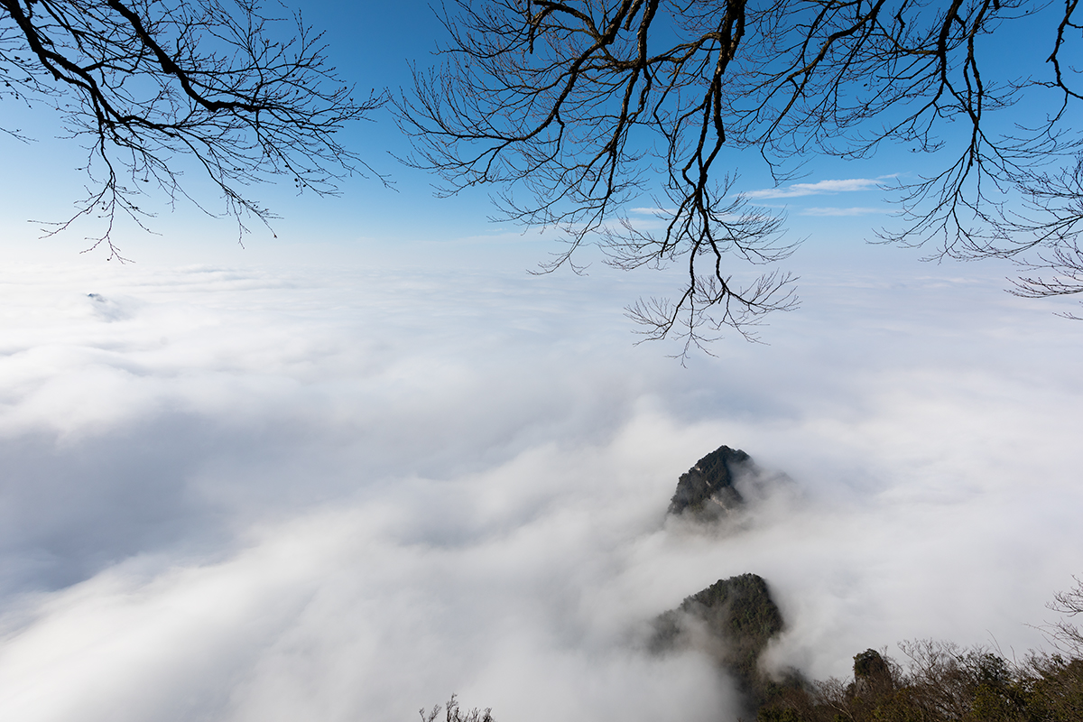 天门山云海
