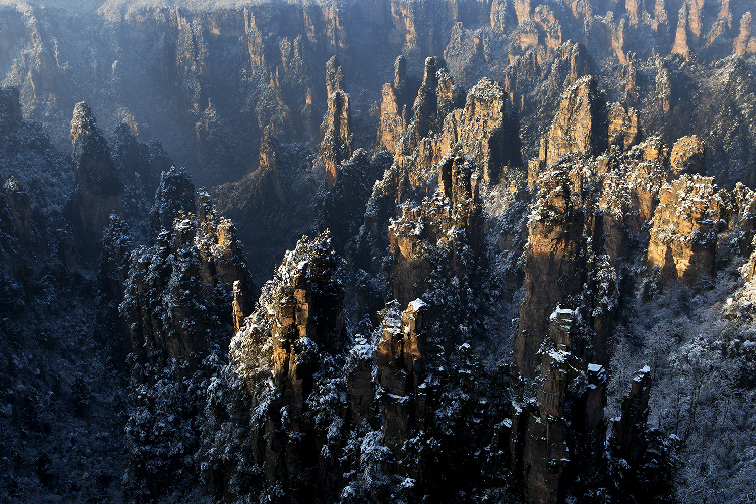 天子山雪景