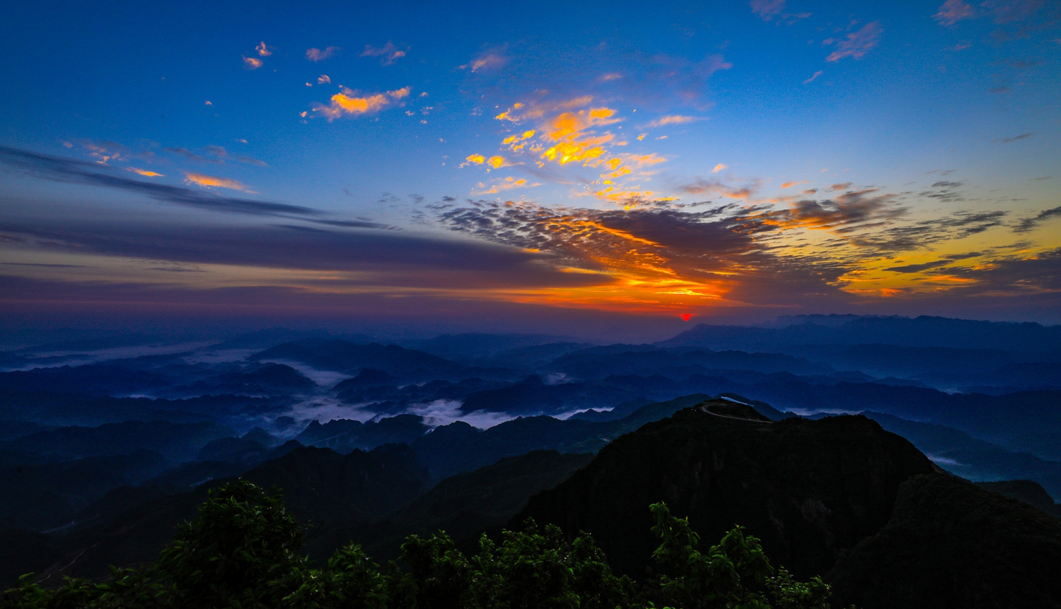 羊峰山晨曦