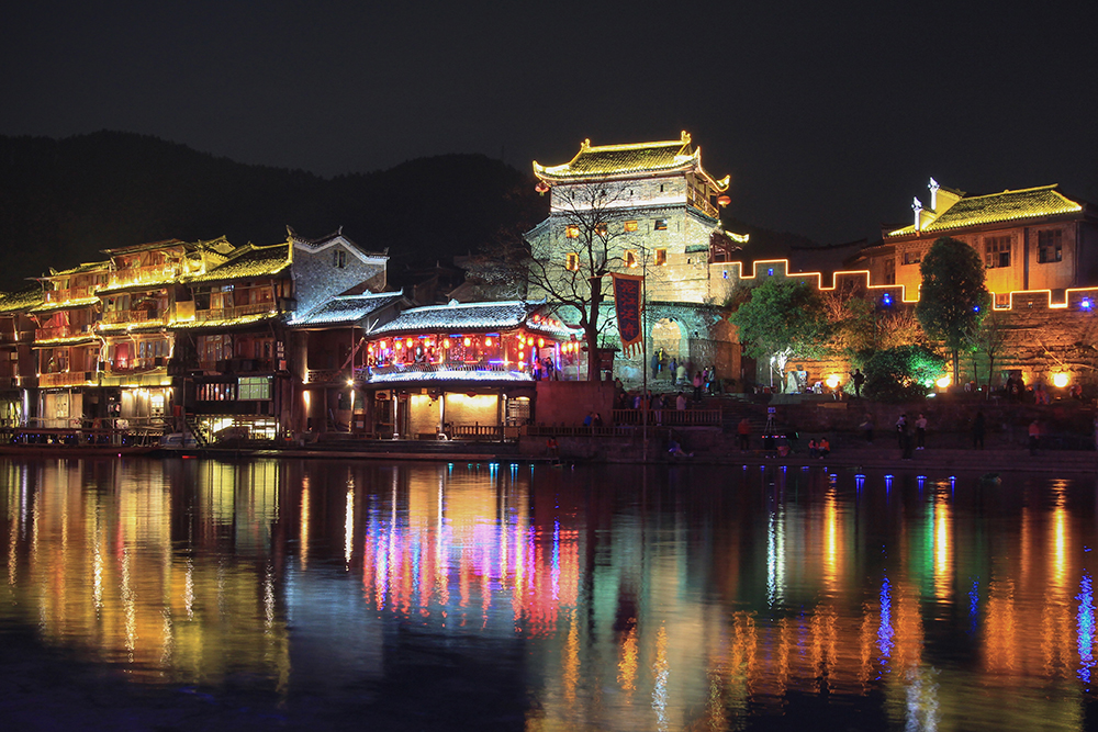 古城夜色