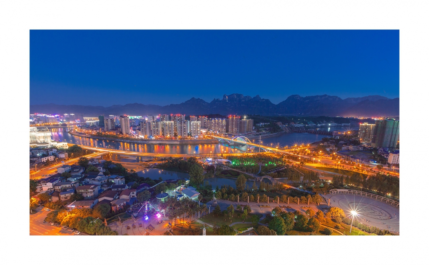 庸城之夜